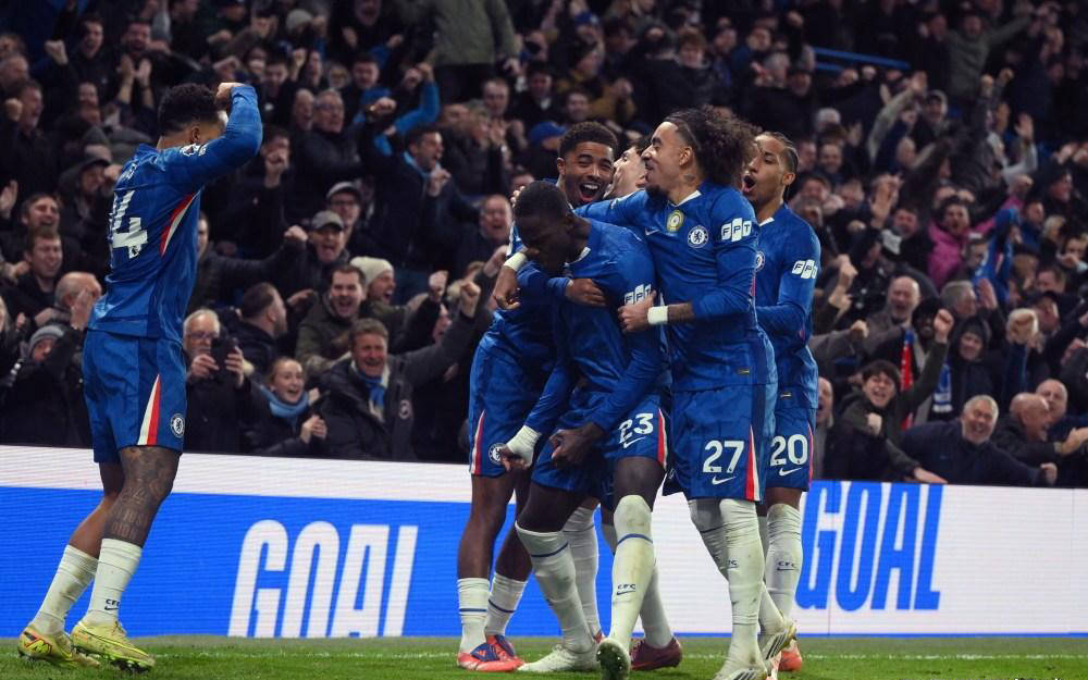 记者：听说利物浦和格伊有君子协议，他会和利物浦签约（记者爆料：格伊与利物浦达成君子协议，签约在即）