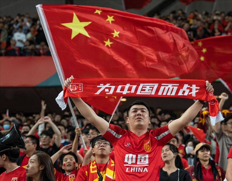 西多夫：当球员因任何原因感到受伤时，俱乐部应该迈出第一步（西多夫：球员不论何种原因受伤，俱乐部应率先采取行动）