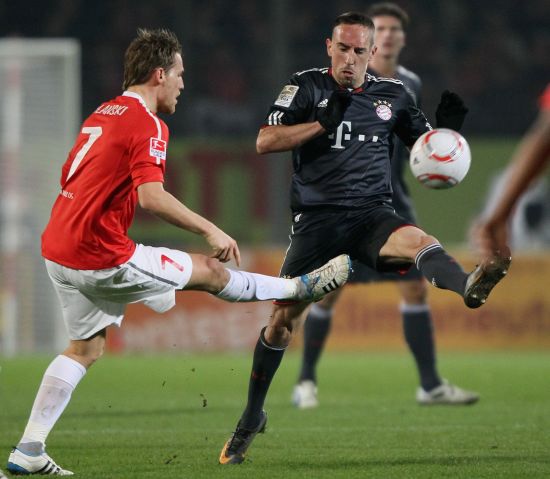 世体：对阵毕尔巴鄂竞技，巴萨将有9名球员迎来诺坎普首秀（巴萨对阵毕尔巴鄂竞技，9名球员将完成诺坎普处子秀）