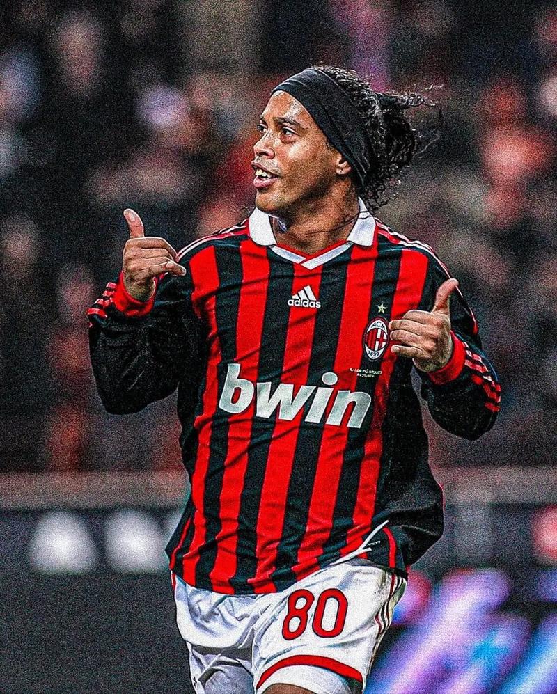 IFFHS年度最佳主帅：恩里克断崖式领跑夺魁，弗里克第3（IFFHS年度最佳教练出炉：恩里克遥遥领先加冕，弗里克位居第三）