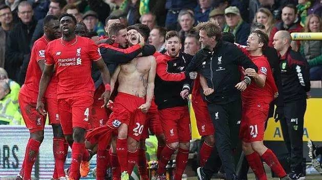 世体：阿根廷将于周四进行公开训练，预计将有近2万名球迷观看（世体：阿根廷周四开放训练课，预计吸引近两万球迷到场）